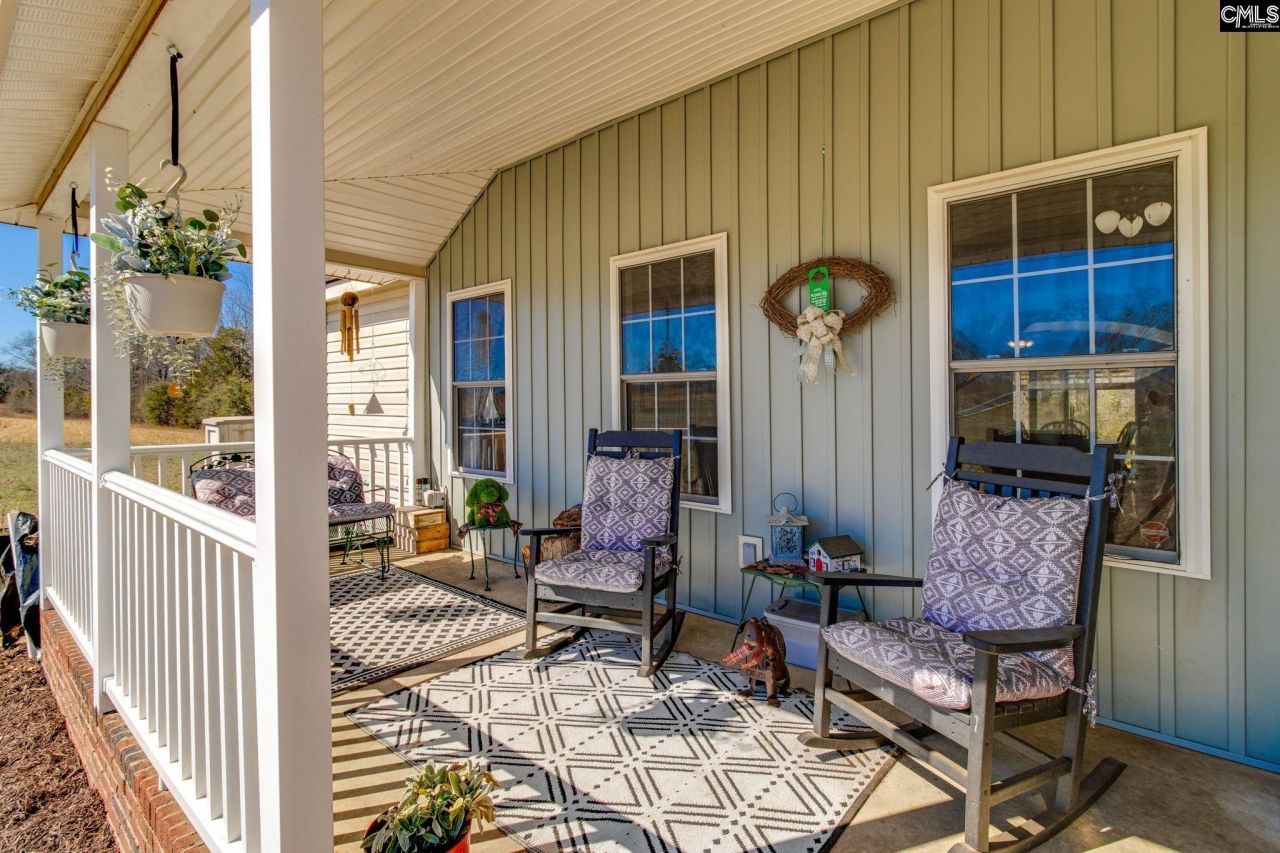 1080 Fox Young Road Photo 5