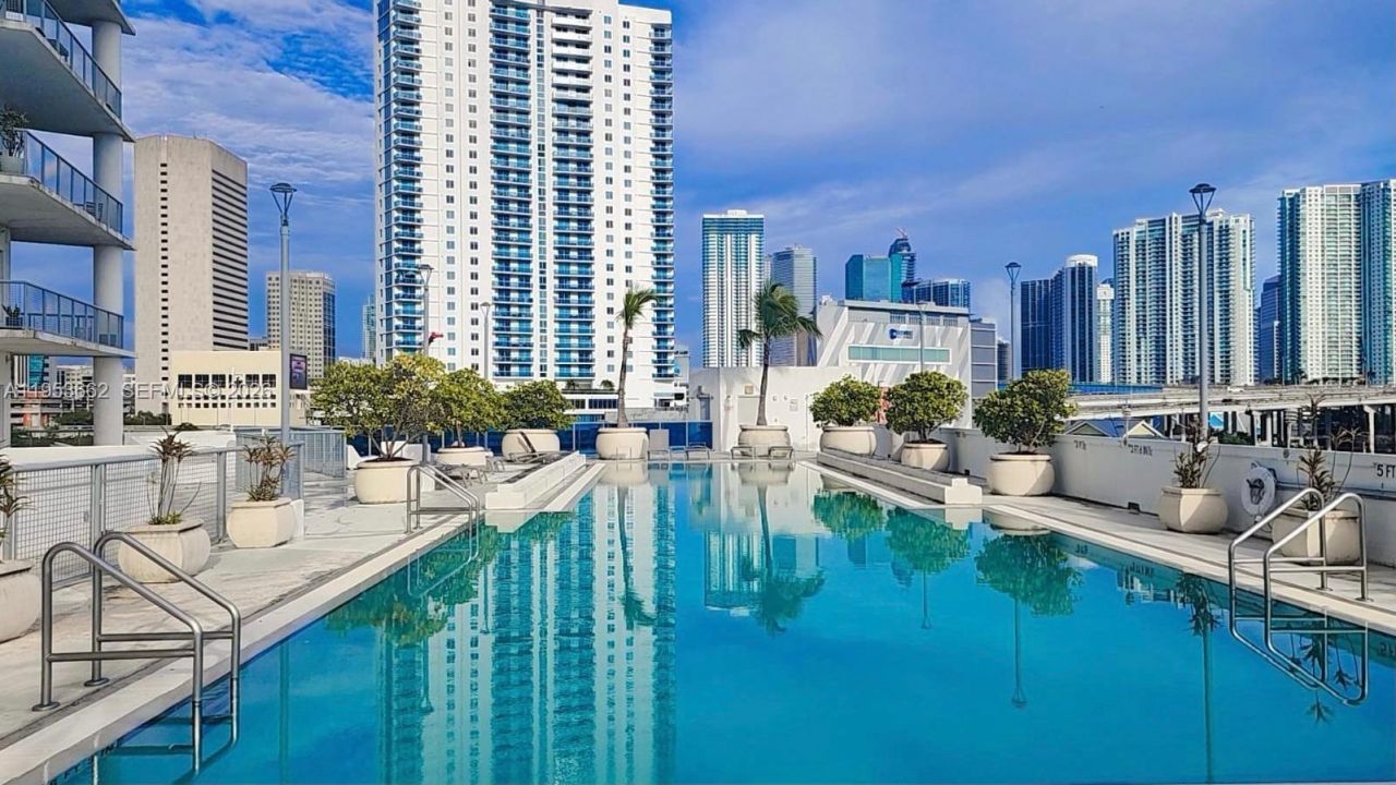 10 SW South River Dr, Unit 802, Miami, FL 33130 Photo