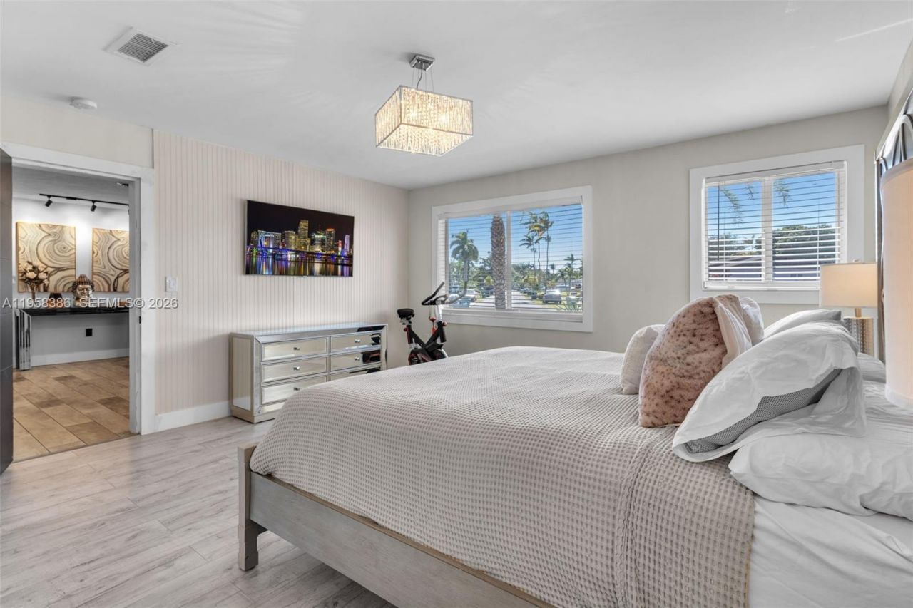 13741 SW 72nd Ter, Miami, FL 33183 Photo