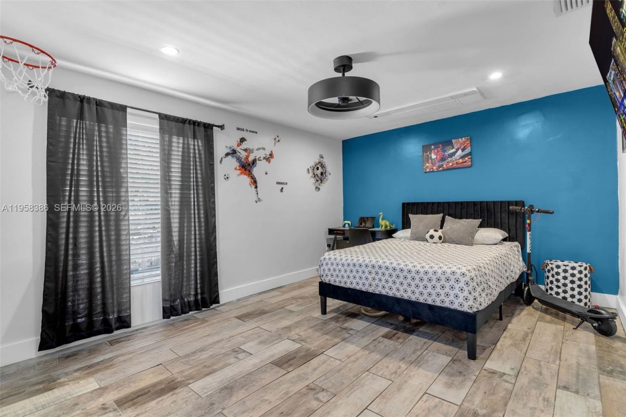 13741 SW 72nd Ter, Miami, FL 33183 Photo