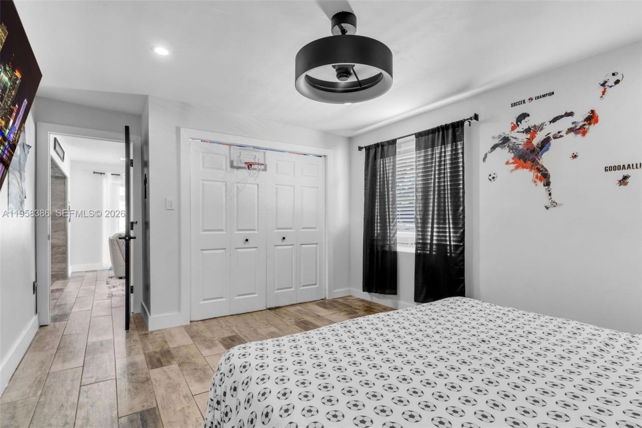 13741 SW 72nd Ter, Miami, FL 33183 Photo