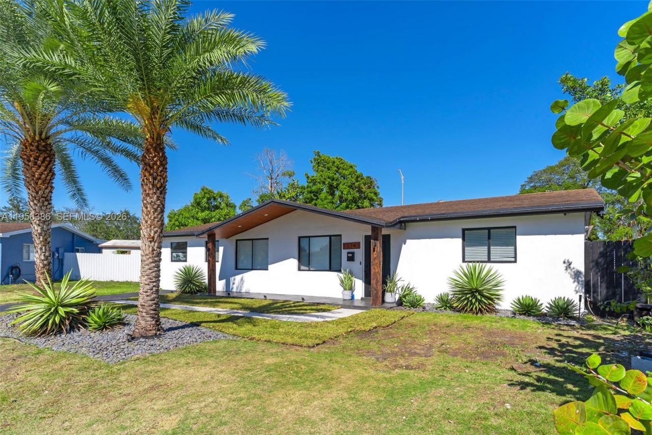 13741 SW 72nd Ter, Miami, FL 33183 Photo