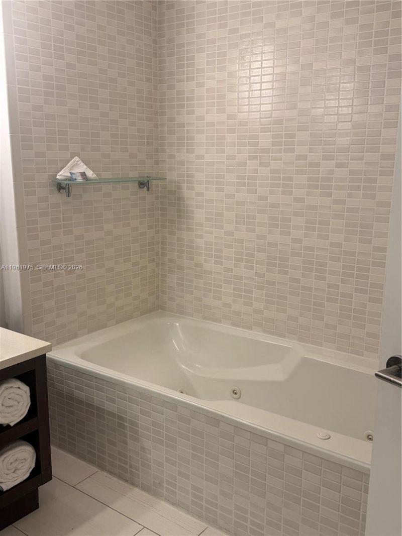 5300 NW 87th Ave, Unit 203, Doral, FL 33178 Photo