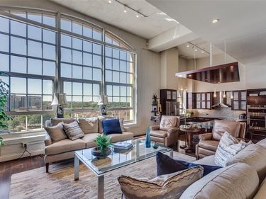 2600 W 7th Street, Unit 1717, Fort Worth, TX 76107