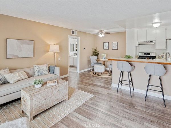 2845 S Fairview, Unit E, Santa Ana, CA 92704