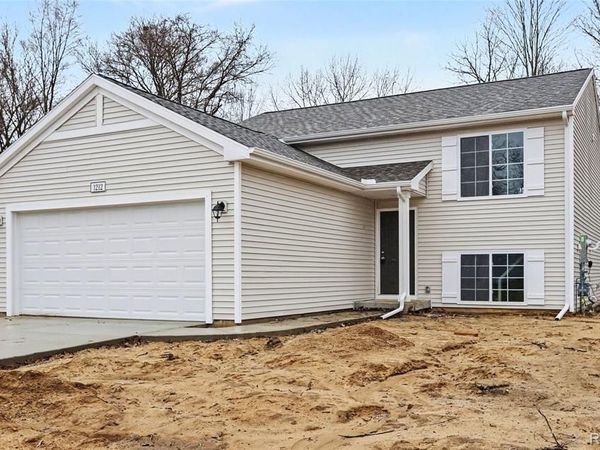 6841 Kappler Drive, Norvell Twp, MI 49230