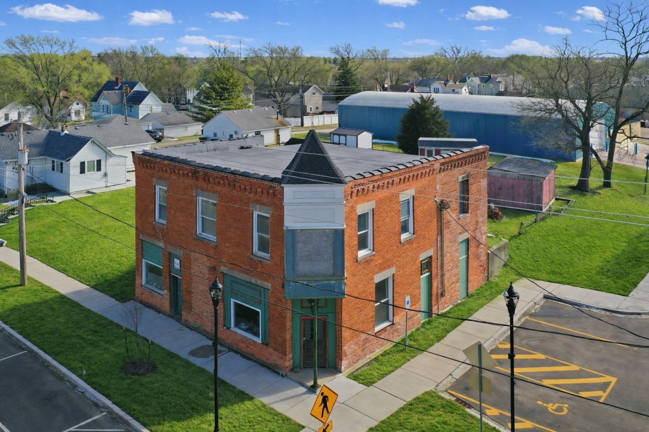 752 Penfield Street, Beecher, IL 60401 Main Photo