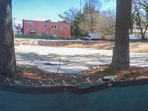 380 Northern Boulevard , Great Neck, NY 11021