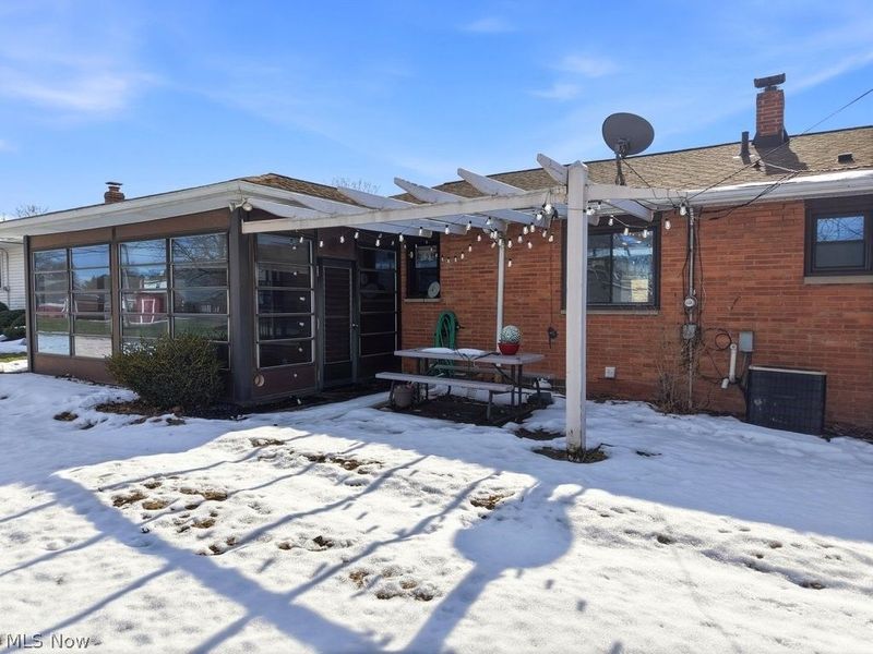 8280 Royal Ridge Drive, Parma, OH 44129 Photo 34