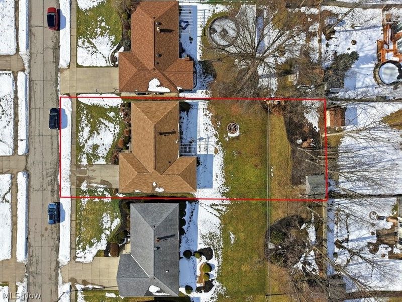 8280 Royal Ridge Drive, Parma, OH 44129 Photo 37