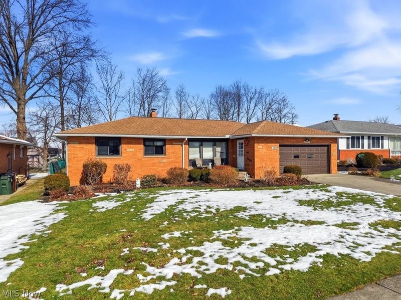 8280 Royal Ridge Drive, Parma, OH 44129 Photo 42