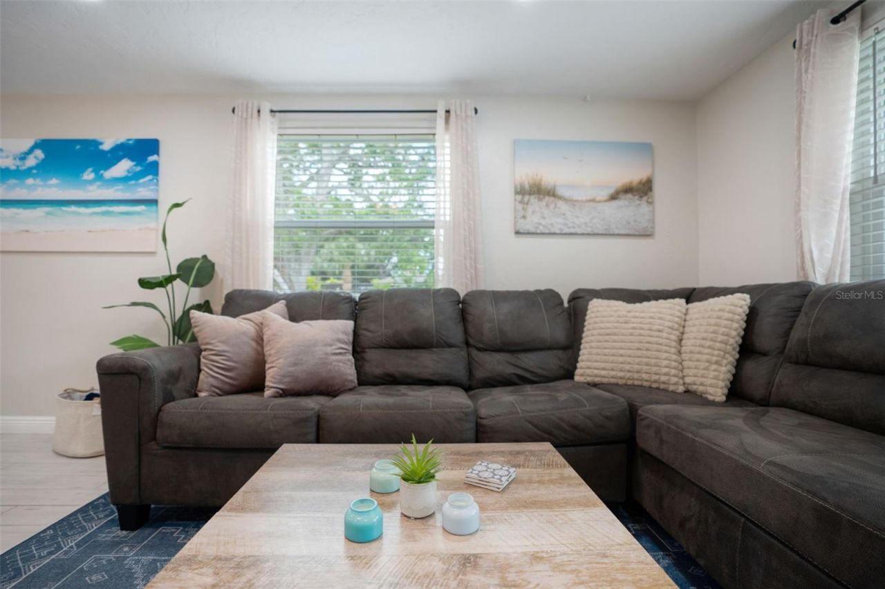 1004 67th Avenue W, Bradenton, FL 34207 Photo