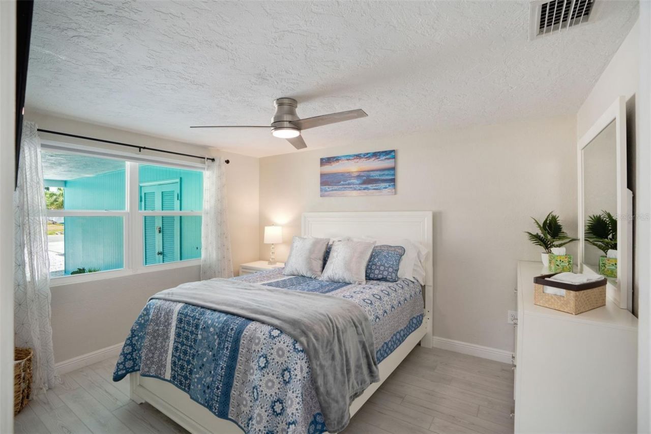 1004 67th Avenue W, Bradenton, FL 34207 Photo