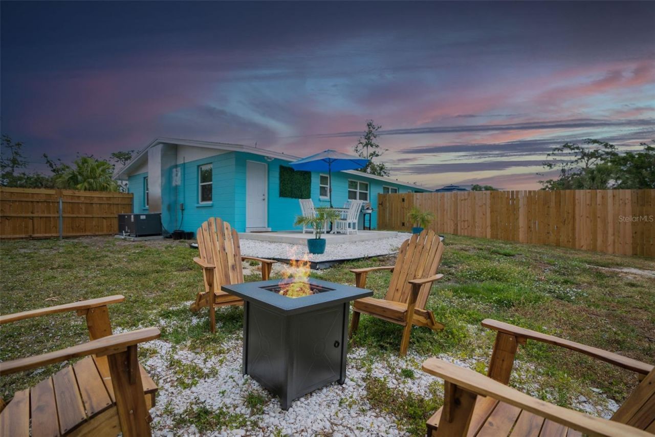 1004 67th Avenue W, Bradenton, FL 34207 Photo