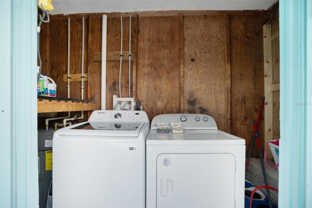 1004 67th Avenue W, Bradenton, FL 34207 Photo