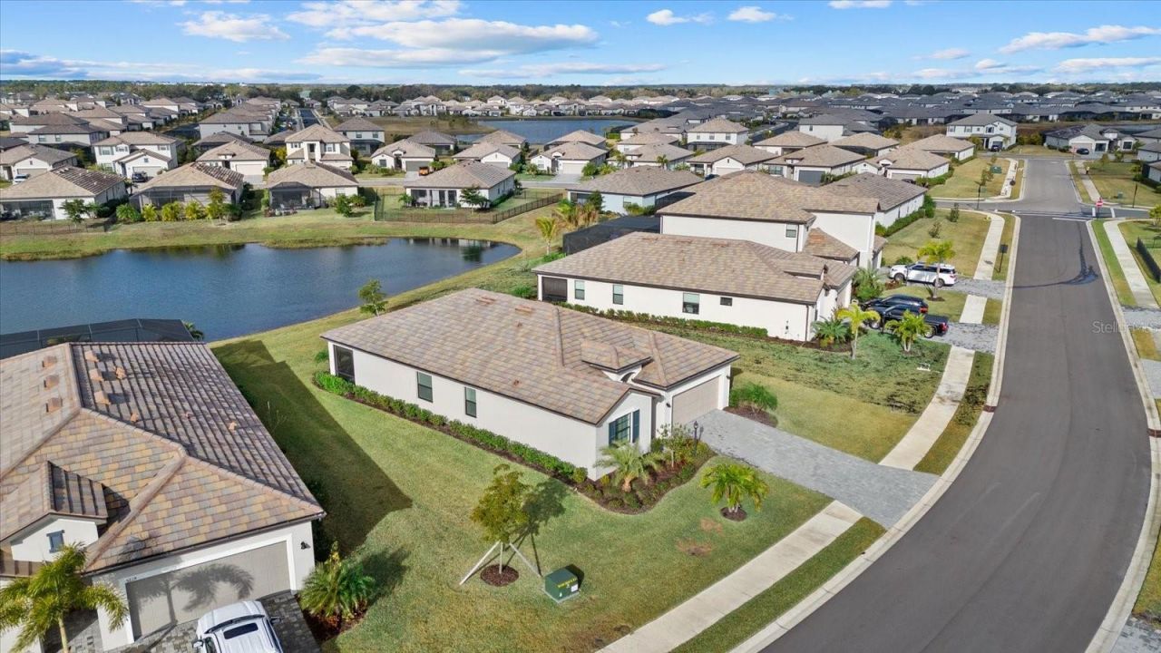 5220 Blue Crush Street, Bradenton, FL 34211 Photo