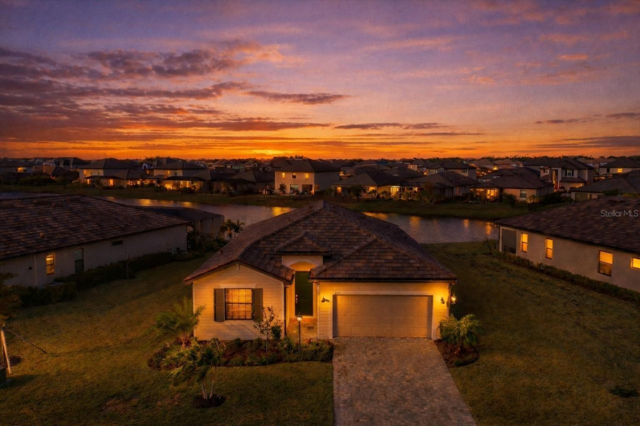 5220 Blue Crush Street, Bradenton, FL 34211 Photo