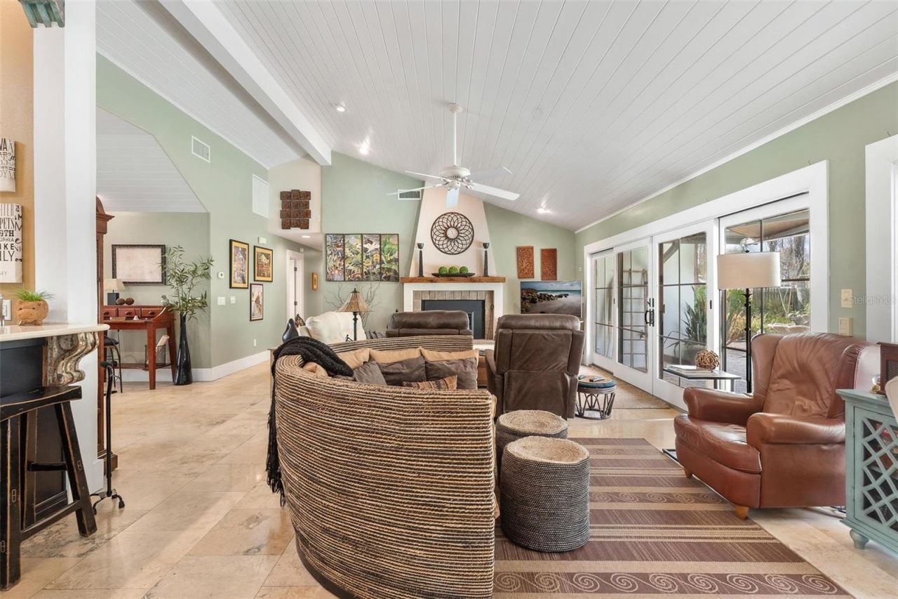 9175 Silver Lake Drive, Leesburg, FL 34788 Photo