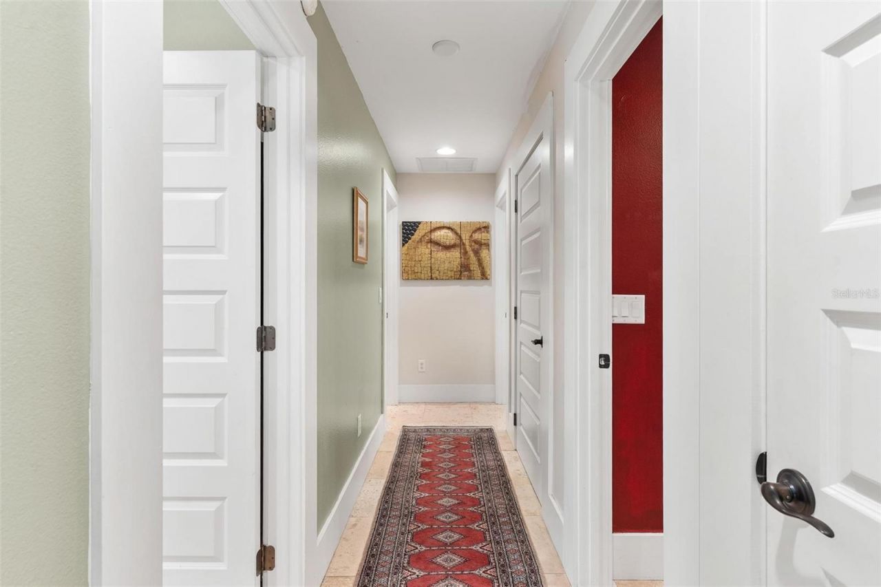 9175 Silver Lake Drive, Leesburg, FL 34788 Photo