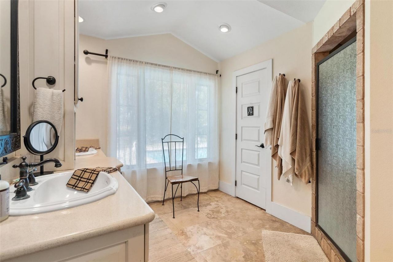 9175 Silver Lake Drive, Leesburg, FL 34788 Photo