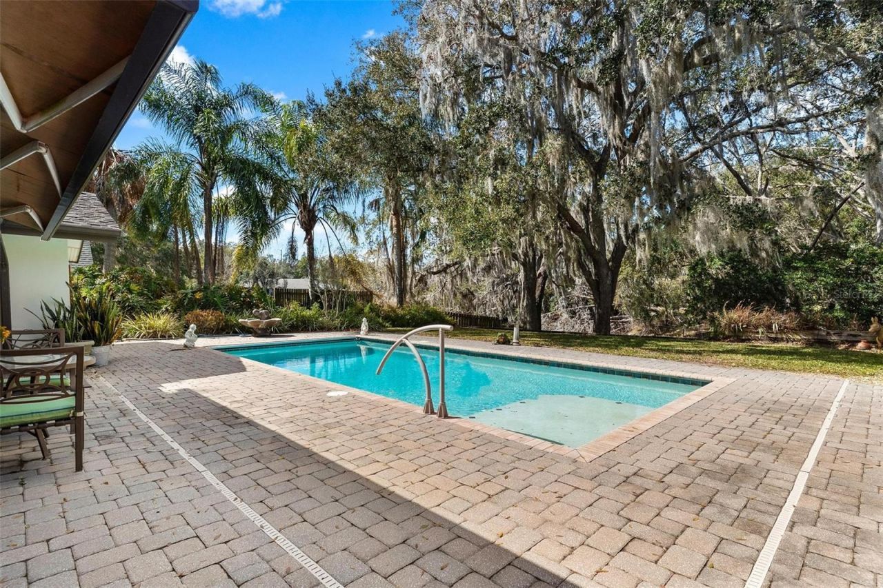 9175 Silver Lake Drive, Leesburg, FL 34788 Photo