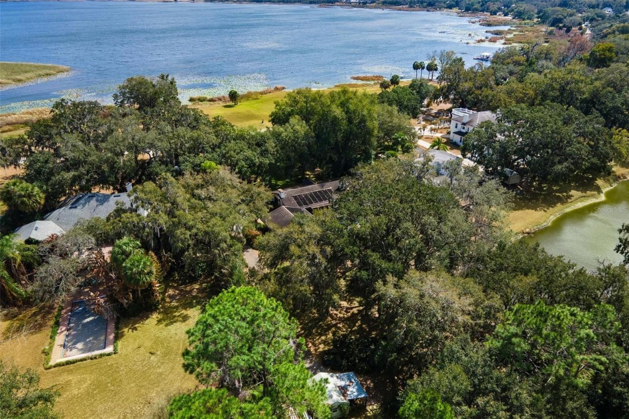 9175 Silver Lake Drive, Leesburg, FL 34788 Photo