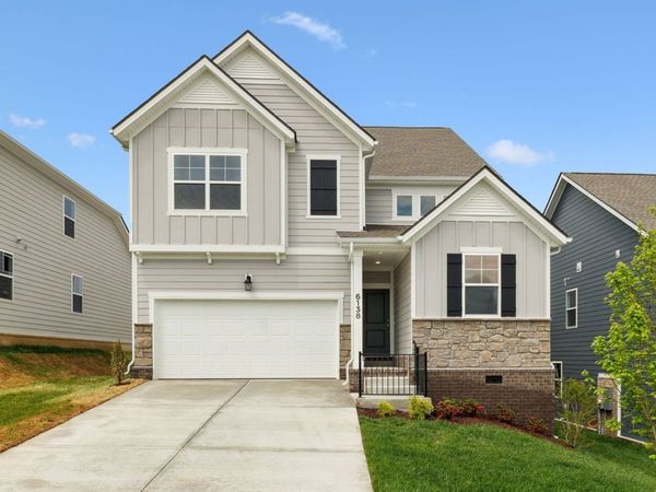 1086 Large Poppy Dr , La Vergne, TN 37086