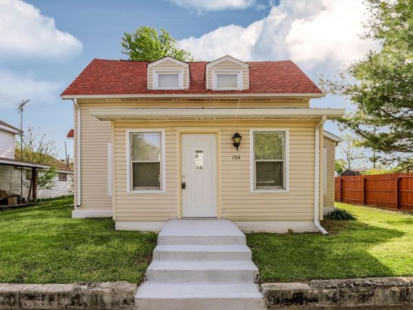 104 S Broad Street, Mooreland, IN 47360