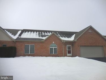 52 HICKORY STREET, PALMYRA, PA 17078