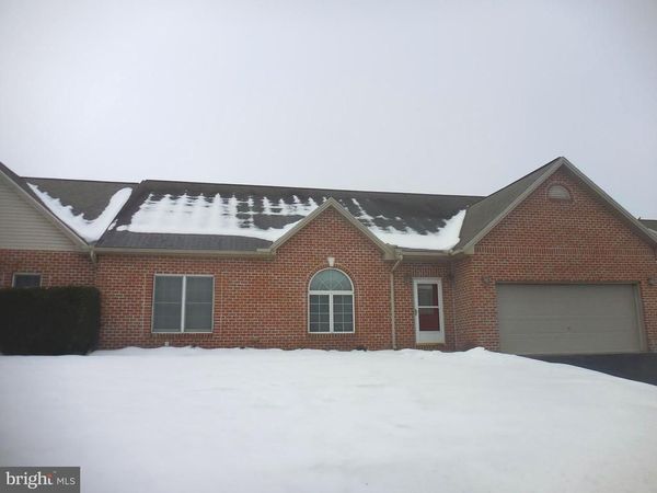 52 HICKORY STREET, PALMYRA, PA 17078