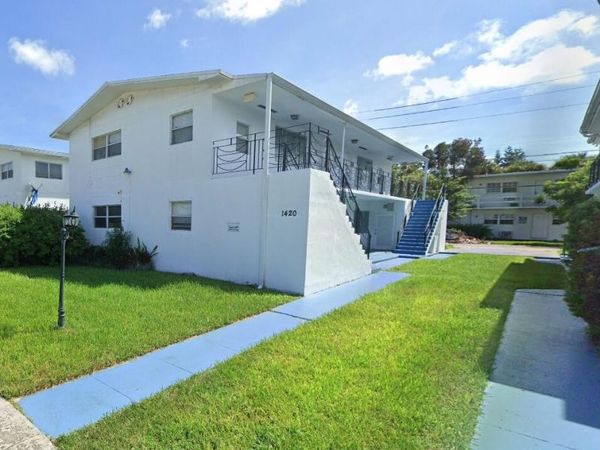 1420 NE 171 Street, North Miami Beach, FL 33162