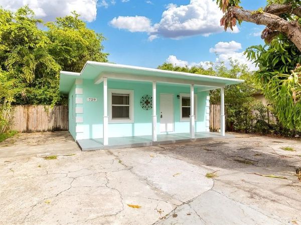 729 NW 17th Avenue, Fort Lauderdale, FL 33311