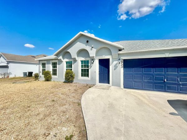 3933 SW KAKOPO, Port St Lucie, FL 34953