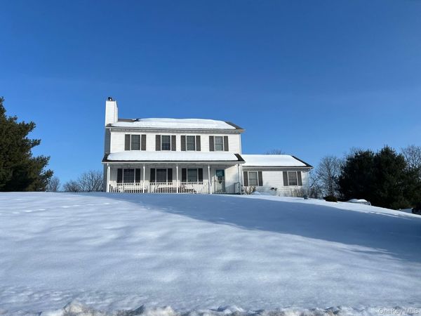 147 Mayfair Road, Poughquag, NY 12570