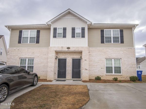 2320 Chavis Drive, Unit B, Greenville, NC 27858