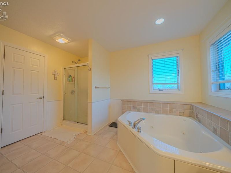 11101 W Genzman Road, Oak Harbor, OH 43449 Photo 21