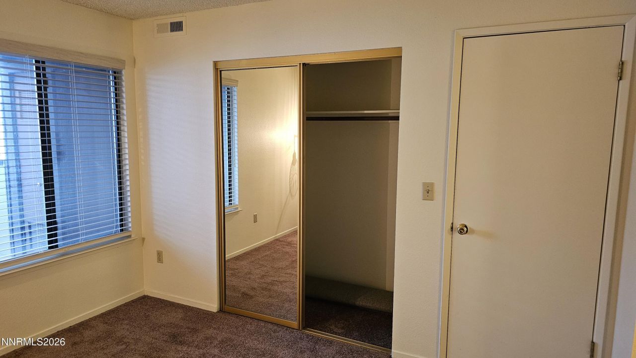 1465 E Peckham Lane, Unit 55, Reno, NV 89502 Photo