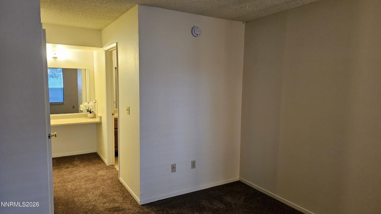 1465 E Peckham Lane, Unit 55, Reno, NV 89502 Photo