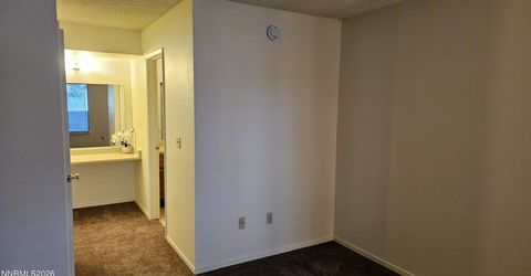1465 E Peckham Lane, Unit 55, Reno, NV 89502 Photo