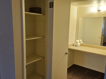 1465 E Peckham Lane, Unit 55, Reno, NV 89502 Photo