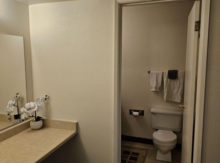 1465 E Peckham Lane, Unit 55, Reno, NV 89502 Photo