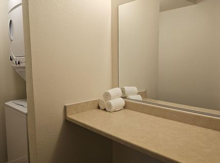 1465 E Peckham Lane, Unit 55, Reno, NV 89502 Photo