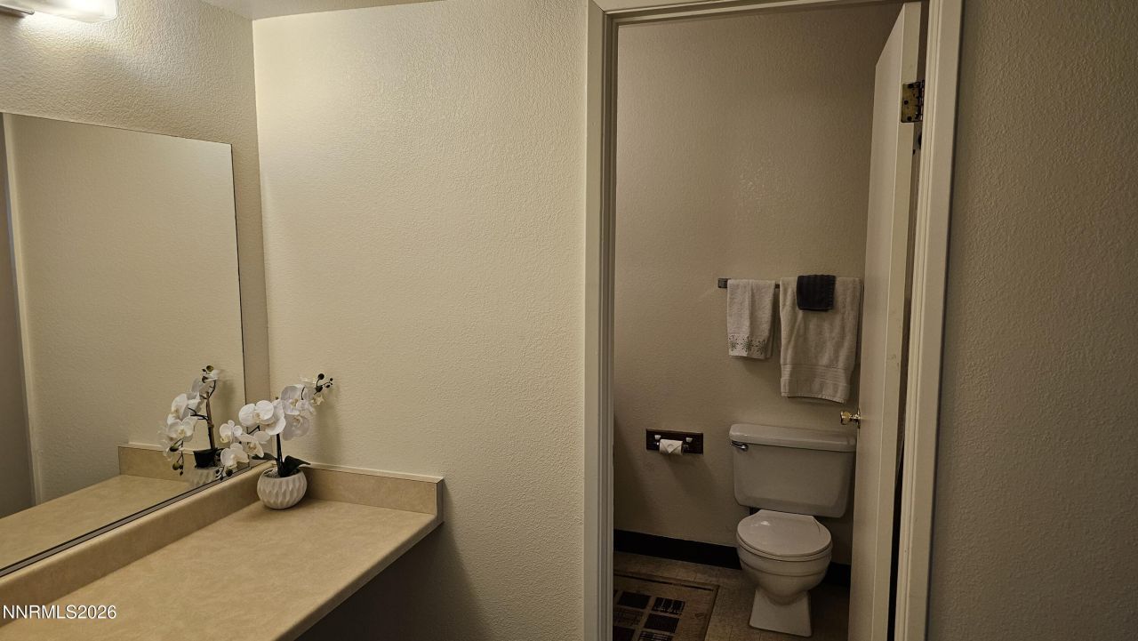 1465 E Peckham Lane, Unit 55, Reno, NV 89502 Photo