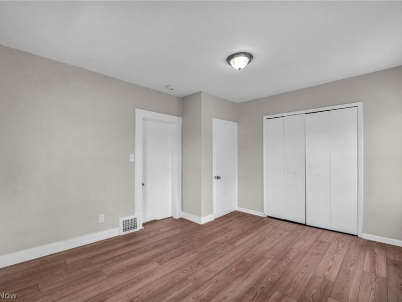 18526 Underwood Avenue, Cleveland, OH 44119 Photo 20