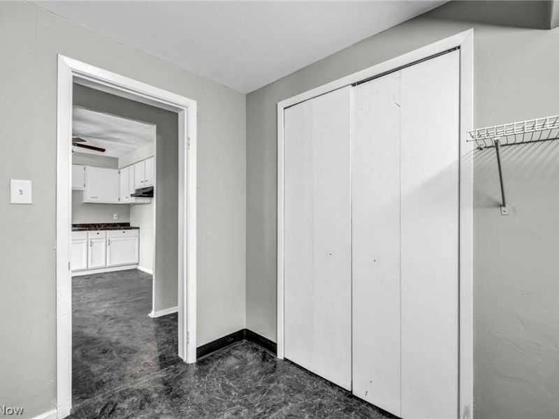 18526 Underwood Avenue, Cleveland, OH 44119 Photo 34