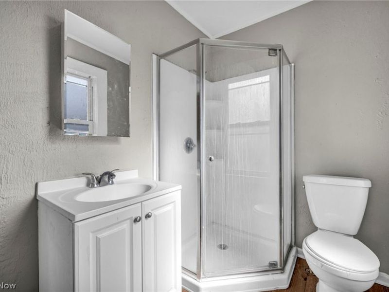 18526 Underwood Avenue, Cleveland, OH 44119 Photo 37