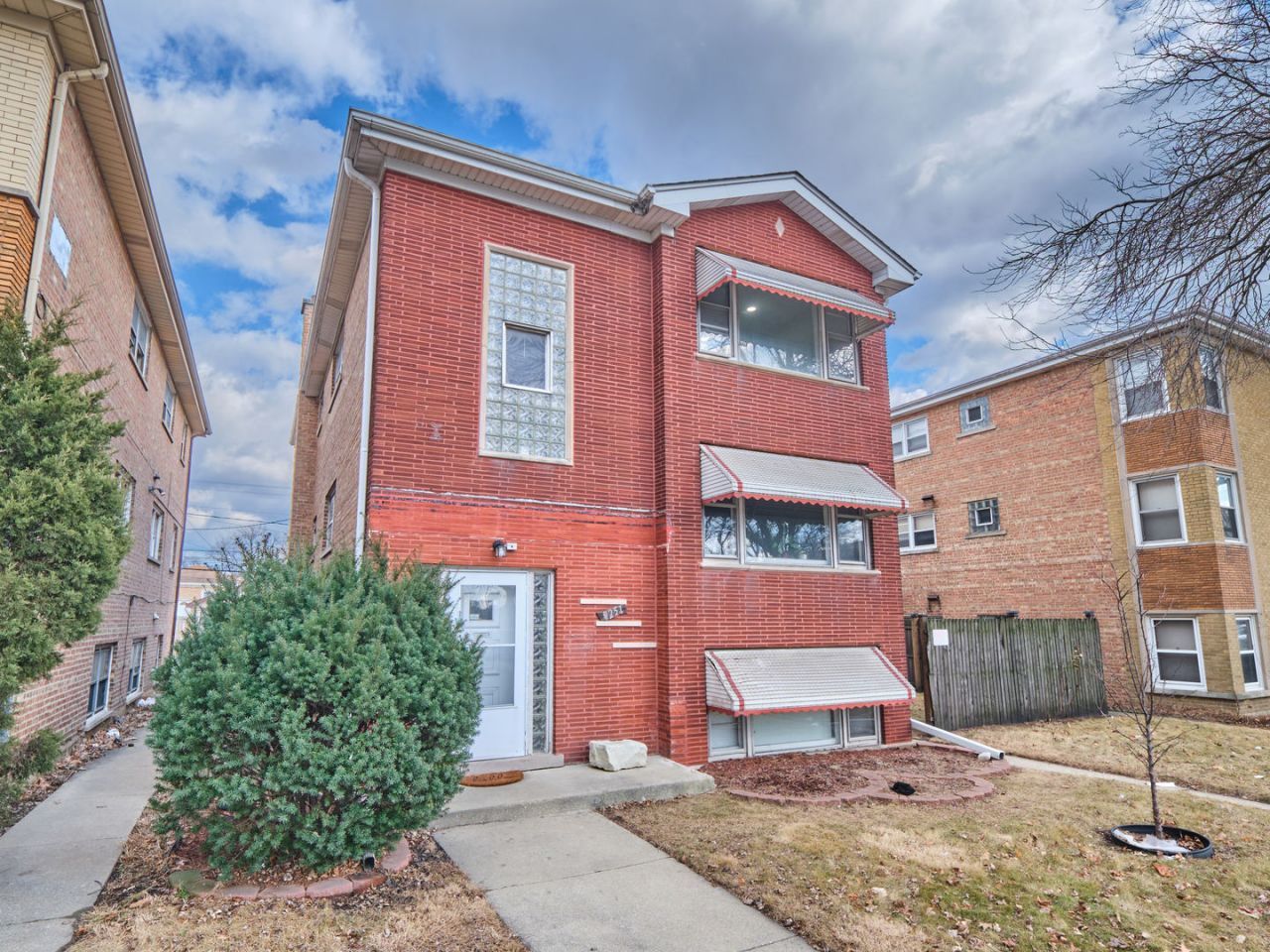 9251 S Pulaski Road, Unit 1, Evergreen Park, IL 60805 Main Photo