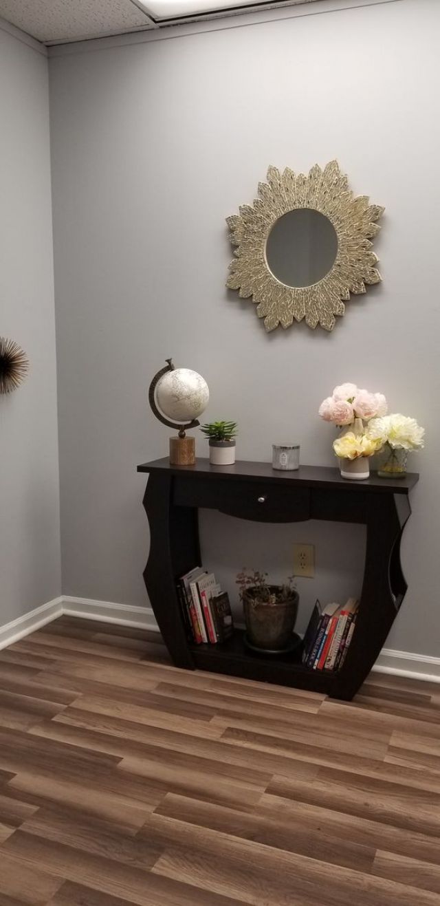 4 Carriage Lane Photo 4