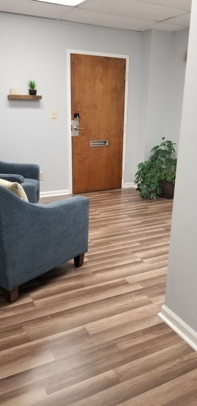 4 Carriage Lane Photo 5