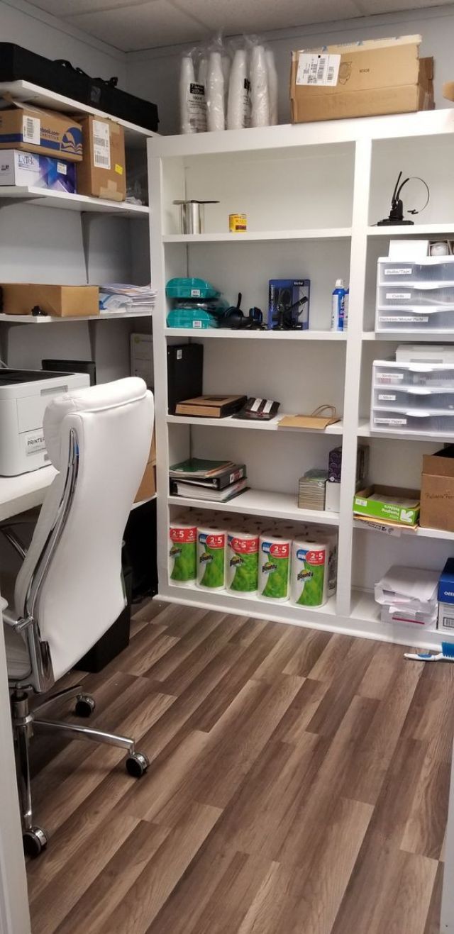 4 Carriage Lane Photo 8